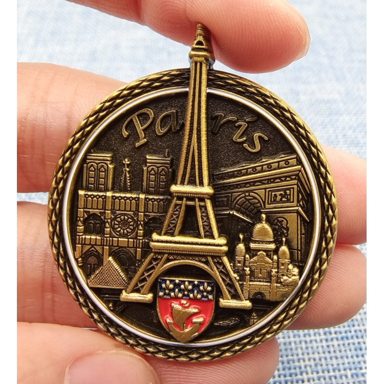 copy of EIFFEL BADGE AUTOCOLLANT